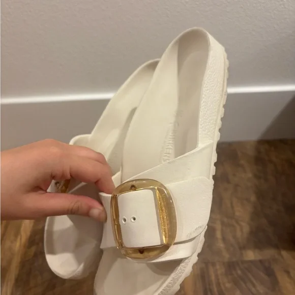 Birkenstock Madrid Big Buckle EVA sandals in the color eggshell. - Picture 5 of 8